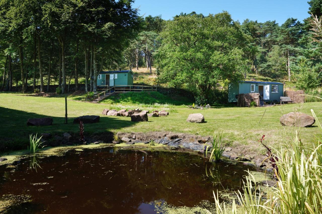 The Laburnum Retreat Shepherd Hut Private Hot Tub Upper Hulme Exteriér fotografie